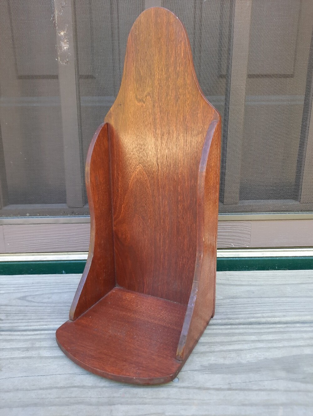 Handcrafted Cottage Cabin Farmhouse Wood Curved Wall Sconce Candle Vase Shelf